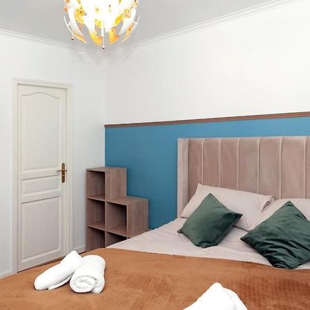 Elegant Appartement Aux Portes De Paris Saint-Ouen  ภายนอก รูปภาพ