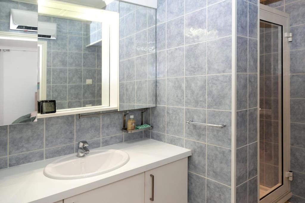 Elegant Appartement Aux Portes De Paris Saint-Ouen  ภายนอก รูปภาพ